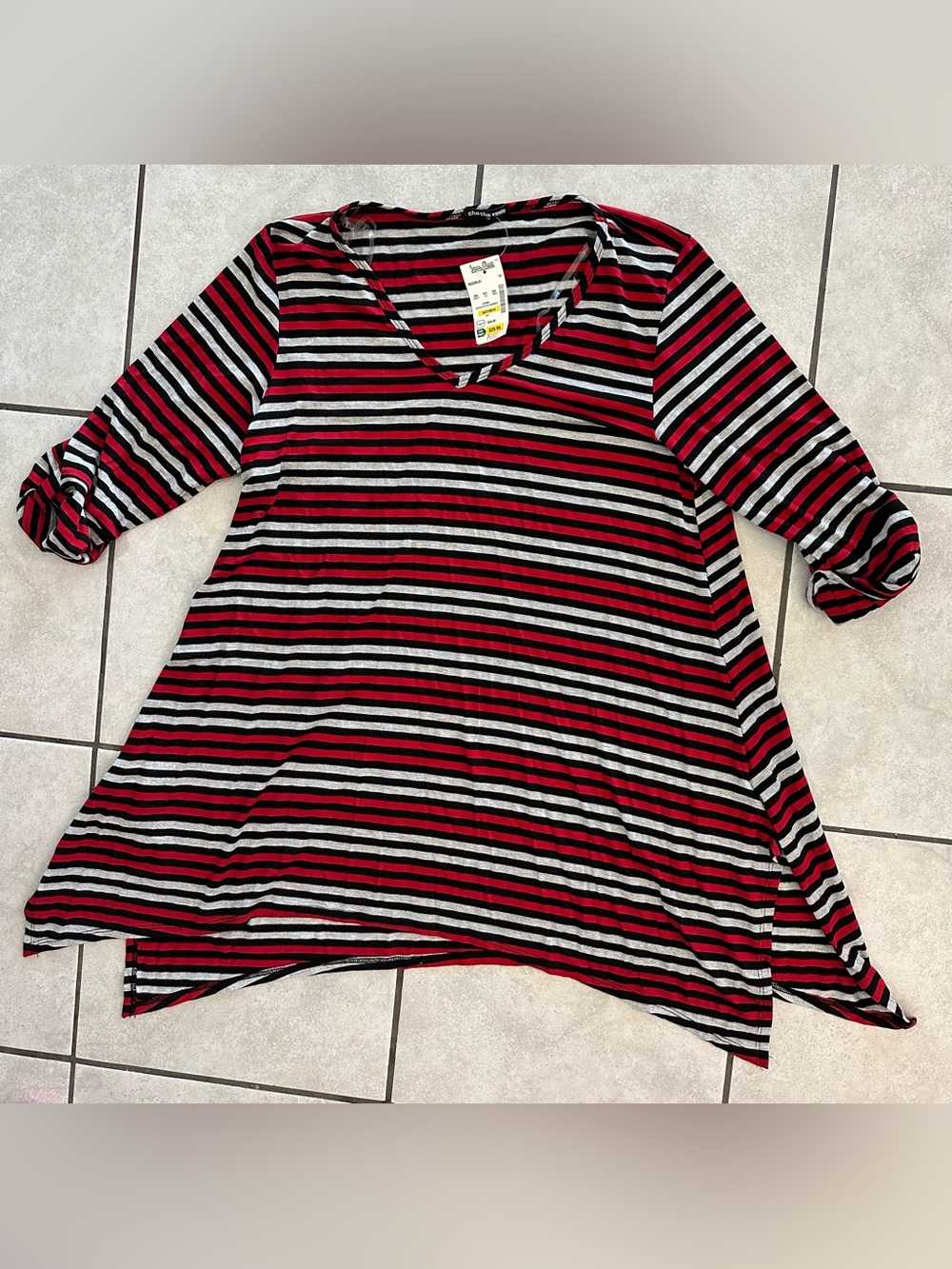 cha cha vente Red, Black & Gray Striped V-Neck Tunic size 1X